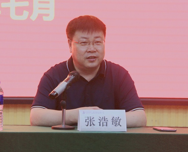 乐鱼线上平台(集团)官方网站人力资源总监张浩敏就新员工个人成长作分享交流.jpg 乐鱼线上平台(集团)官方网站人力资源总监张浩敏就新员工个人成长作分享交流.jpg