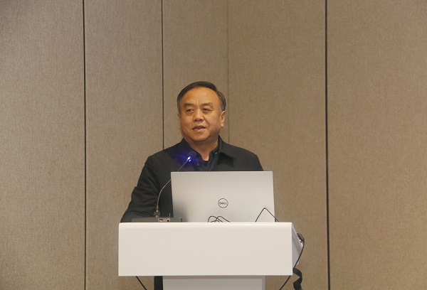 新乡市土木工程学会副理事长、乐鱼线上平台(集团)官方网站副总经理任全涛致辞.jpg