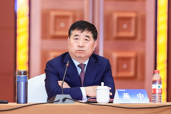 乐鱼线上平台(集团)官方网站副总经理燕中主持会议.jpg 乐鱼线上平台(集团)官方网站副总经理燕中主持会议.jpg